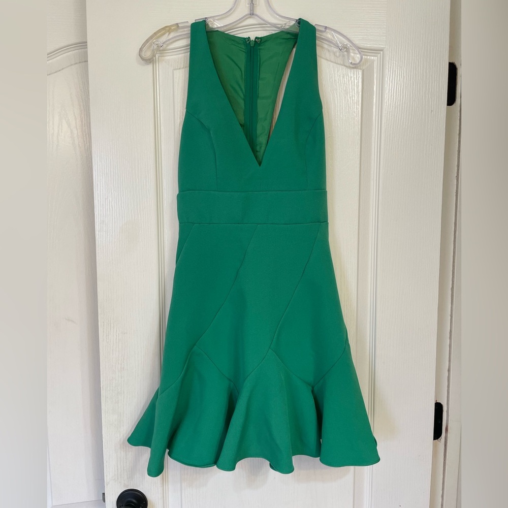 Do+Be Kelly green short dress, v neck, size S